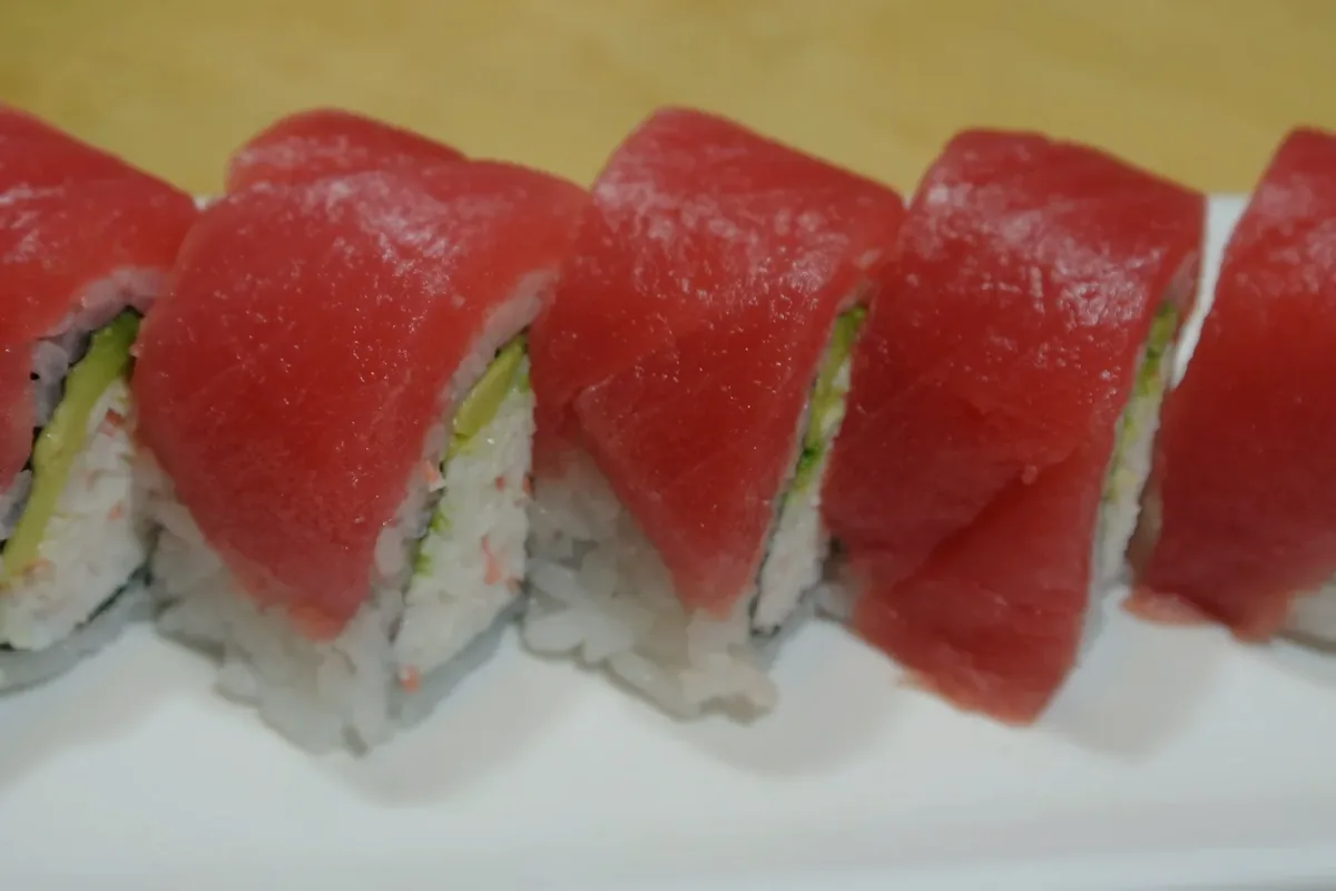 Hawaiian Roll at Tokyo Roll & Noodle